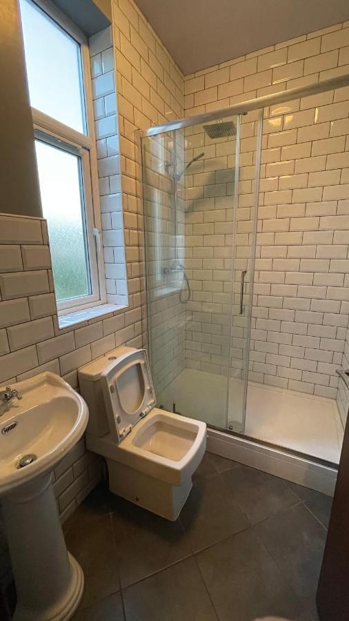 Moon House Central Location مانشستر المظهر الخارجي الصورة